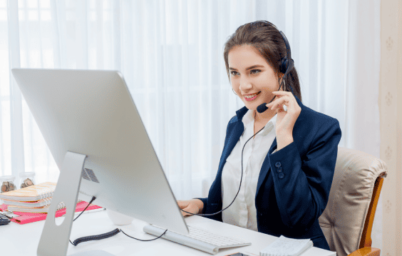 A professional captioner delivering the best Closed Captioning Services in California for clear and accessible videos.