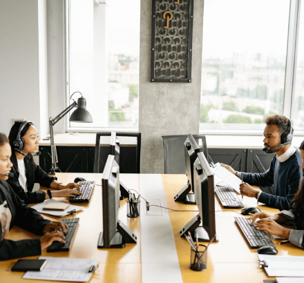 Businesses choosing Dutch subtitling services to ensure clear and effective communication with Dutch-speaking audiences.