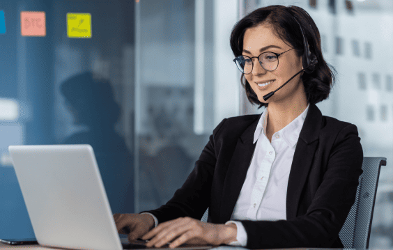 A captioner providing accurate Closed Captioning Services in Tacoma for business videos and media content.