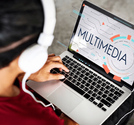 Expert provides Arabic subtitling services for clear, fluent subtitles, enhancing media accessibility and engagement.