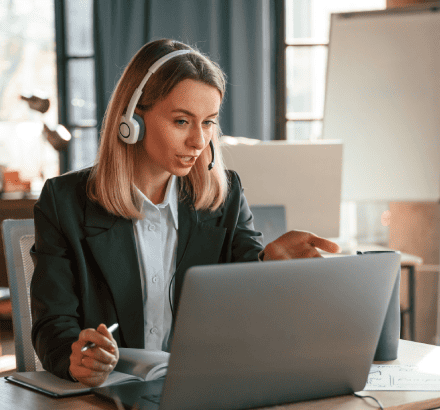 Expert providing professional Closed Captioning services for media in Dallas, ensuring accuracy and quality.