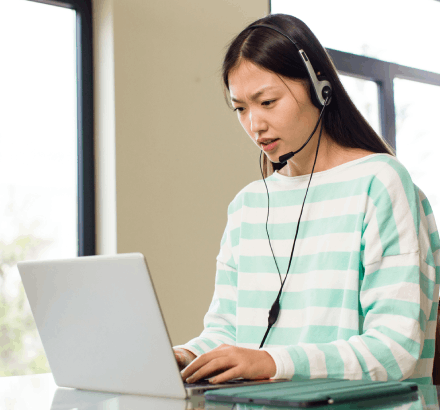 Customer experiencing flawless captions created by closed captioning services in Norfolk for compliance.