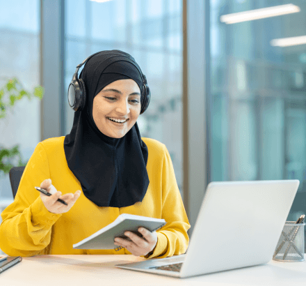 A producer exports Arabic Subtitling Services file formats like SRT, VTT and STL from a caption editor for delivery.