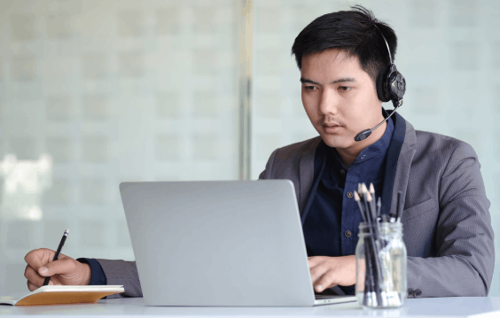 A captioners providing accurate video captioning services for corporate training content in multiple languages.