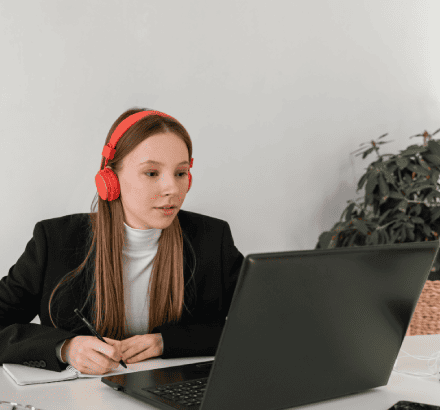 Vietnamese subtitlers working professionally to ensure high quality subtitles that meet your video content needs.