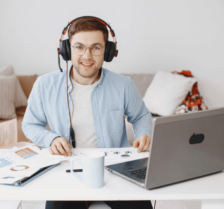 Subtitler delivering affordable Russian subtitling services with high accuracy and clear translations for videos.