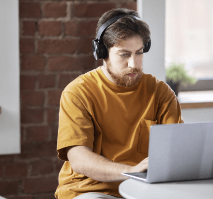 Subtitler using Russian subtitling services to generate files in SRT, VTT, STL, and other standard subtitle formats.