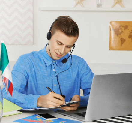 Subtitler expanding global reach using multilingual Russian subtitling services for broader audience connection.