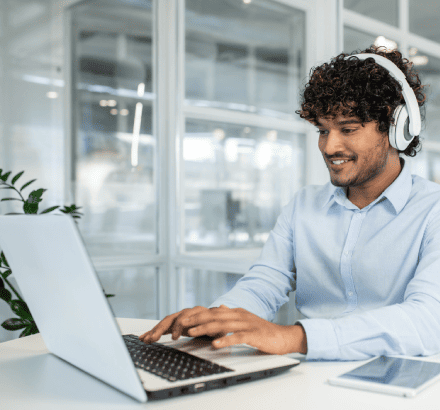 Subtitler working on Sinhalese subtitling as a linguistic gateway, connecting audiences with Sri Lanka's cultural heritage.